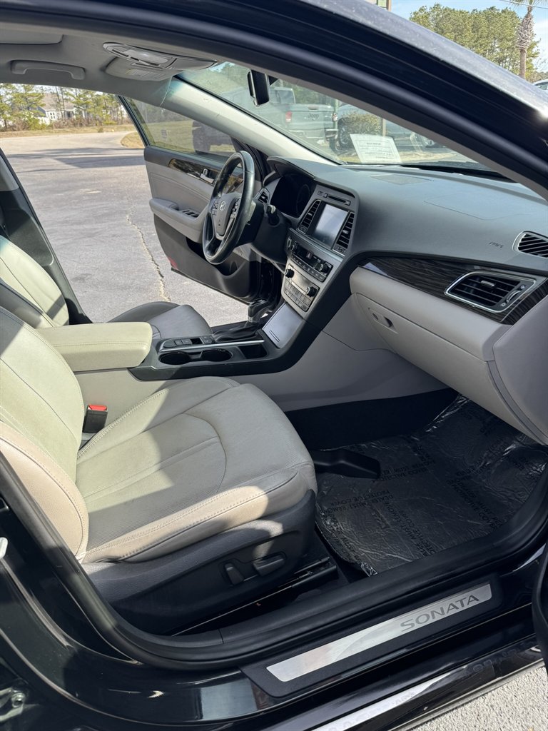 2017 Hyundai Sonata Limited - Photo 11
