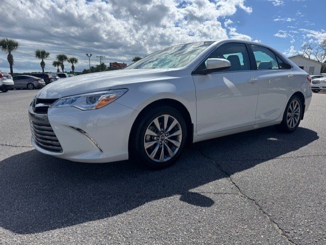2017 Toyota Camry XLE