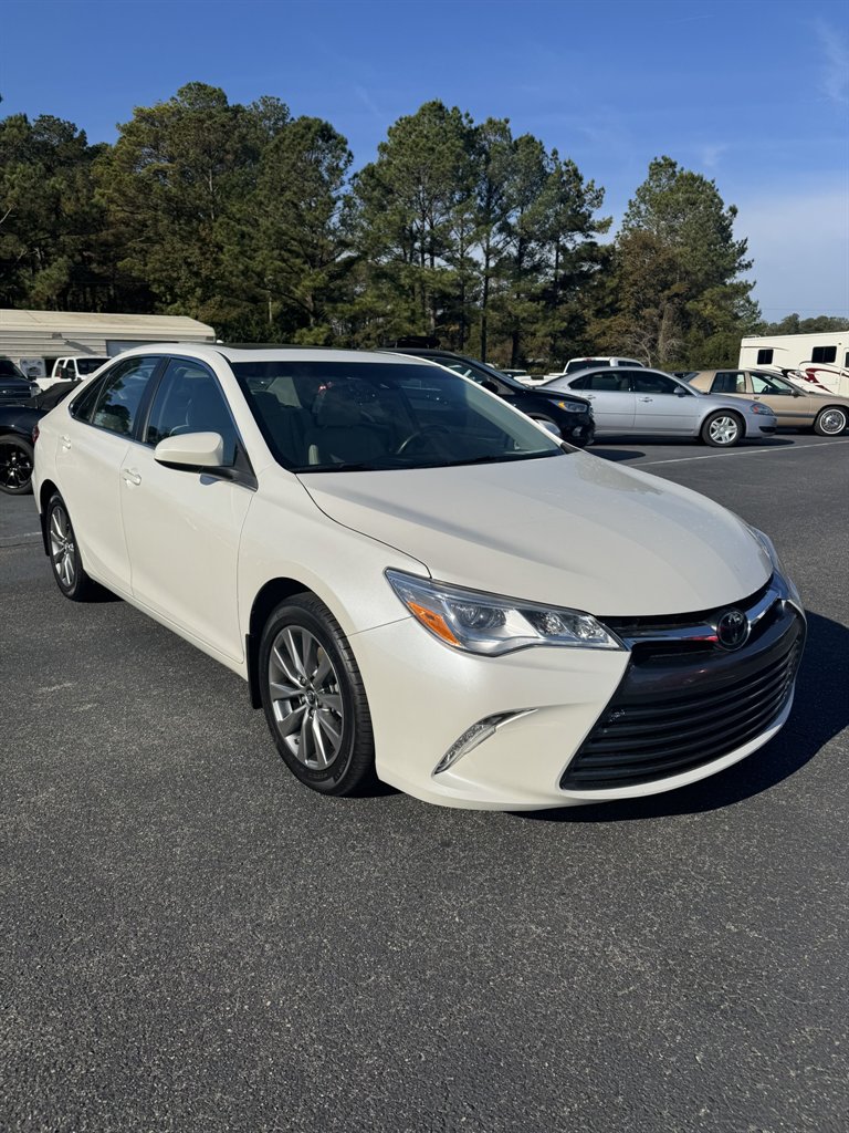 2017 Toyota Camry XLE