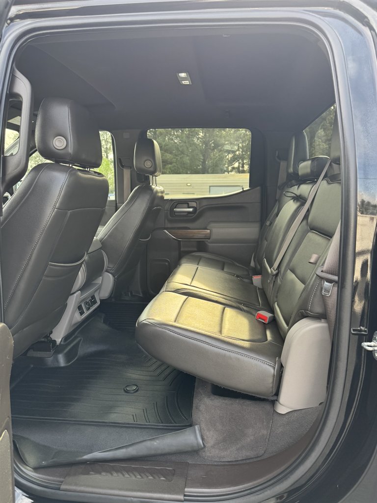 2020 Chevrolet Silverado 1500 RST - Photo 9