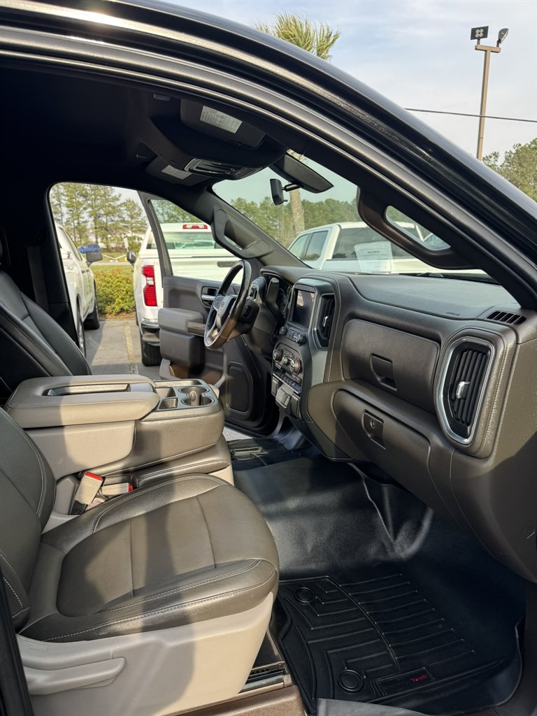 2020 Chevrolet Silverado 1500 RST - Photo 12