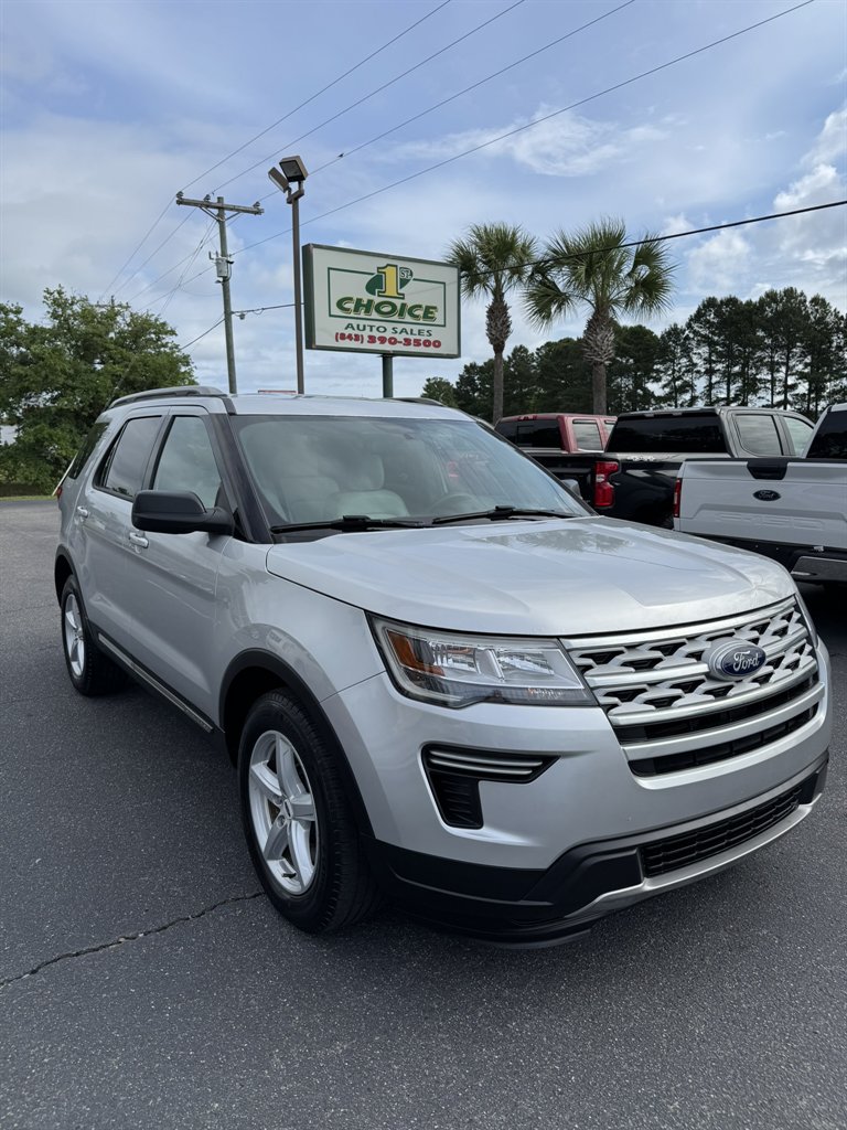 2019 Ford Explorer XLT FWD's photo