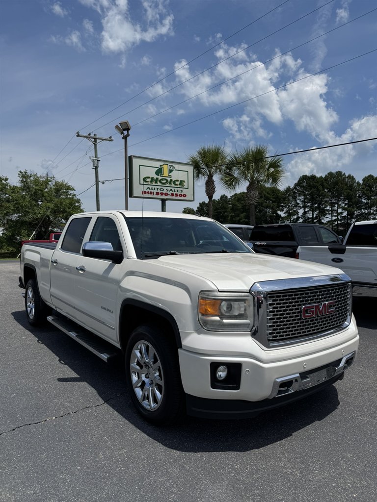 2014 GMC Sierra 4WD Crew Cab Short Box's photo